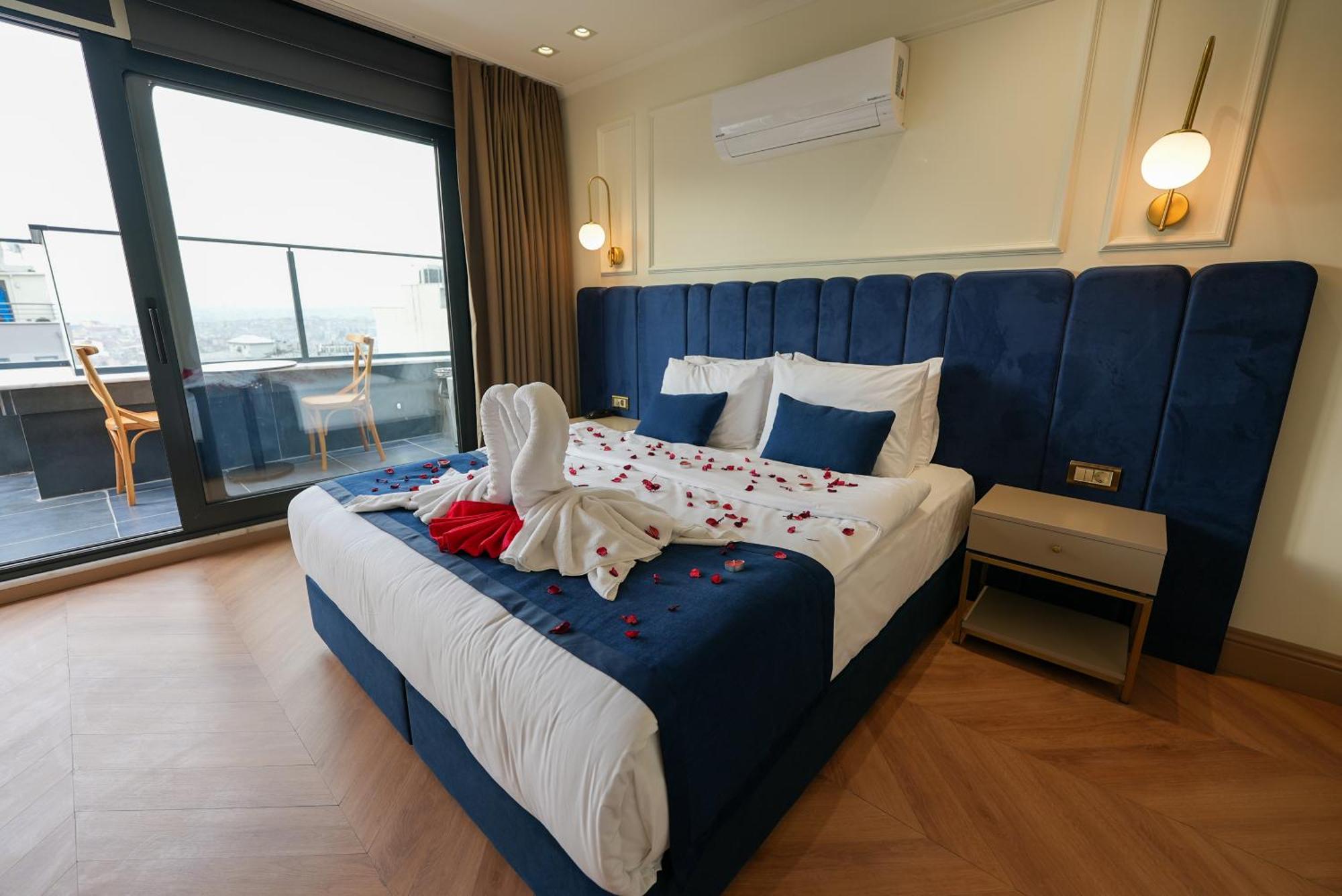 Taksim Bosphorus Hotel Istanbul Exterior photo